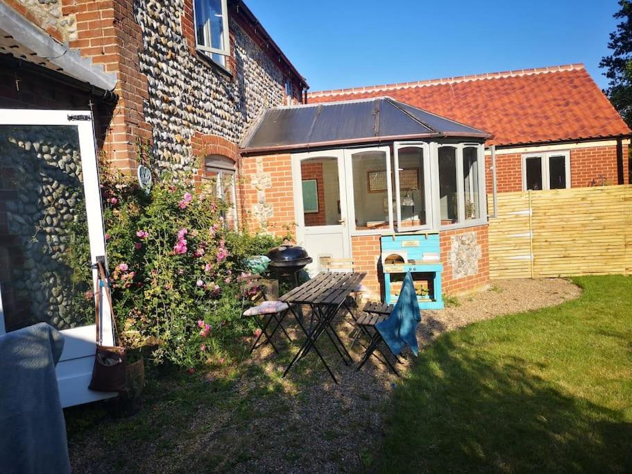 Heath Cottage Lower Southrepps North Norfolk Cromer Extérieur photo